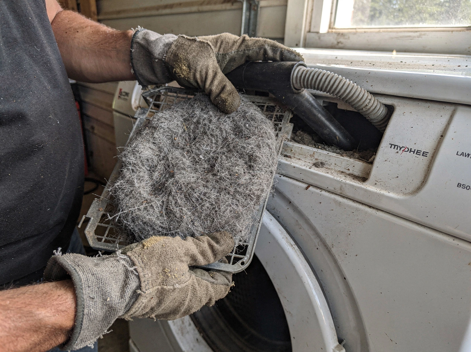 Cleaning Dryer Lint Trap service in Dacono, CO